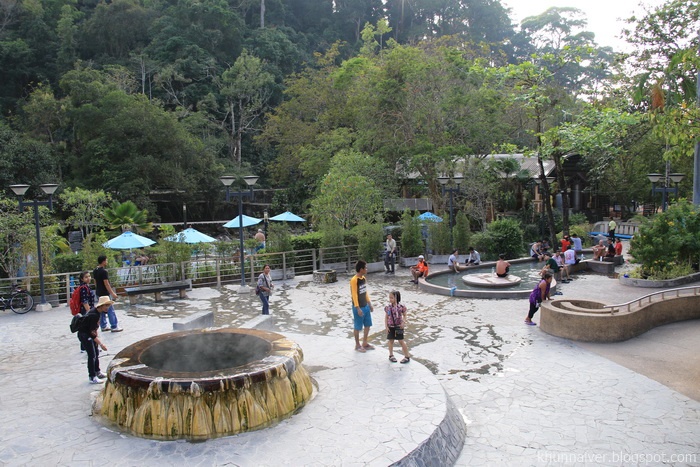 Health tourism, hot springs - Raksawarin Park, Ranong