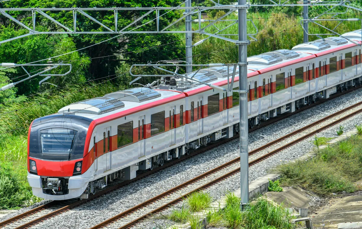 คู่มือเดินทาง รถไฟฟ้าชานเมืองสายสีแดง (The Commuter Train System Red Line)