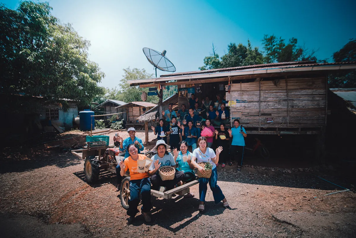 Community tourism charm, touching life, touching nature