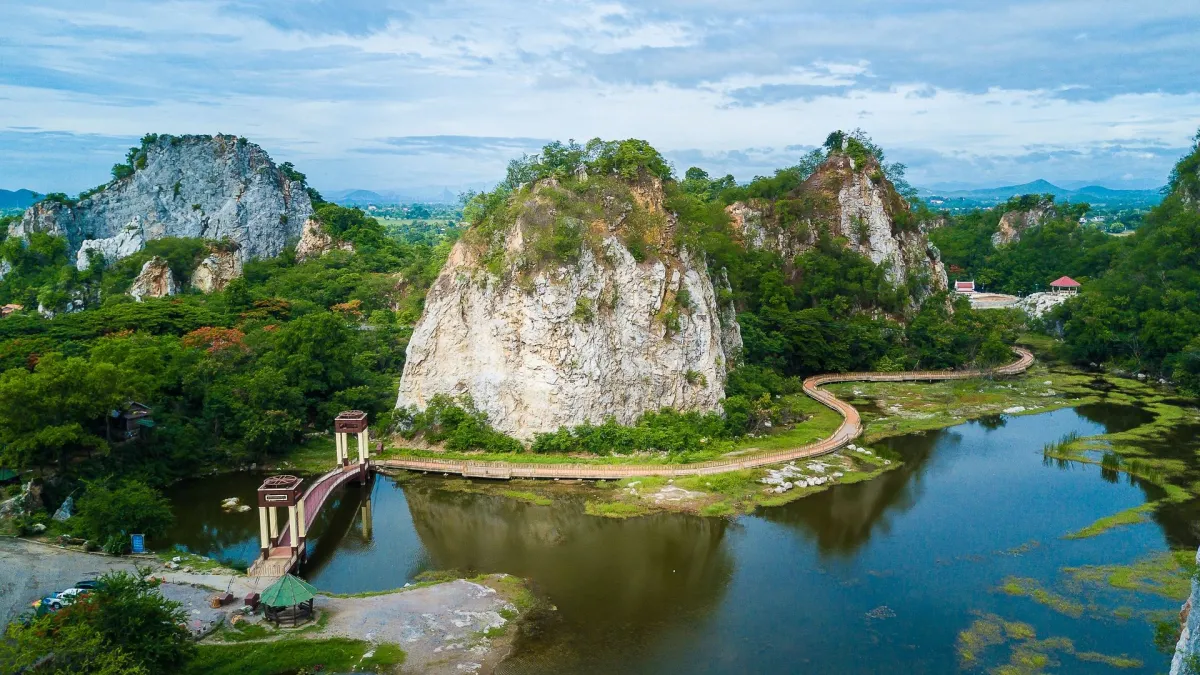 Seven biker-friendly tourist routes near Bangkok - Suan Phueng, Ratchaburi